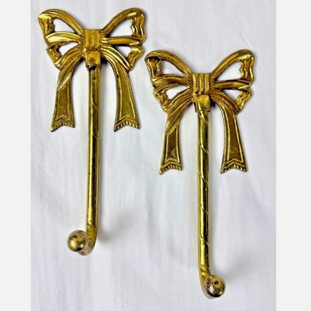 Vintage Brass Bow Pair Wall Hooks Coquette Cottagecore Ribbon Bows Solid Brass